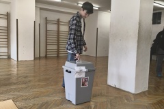 D